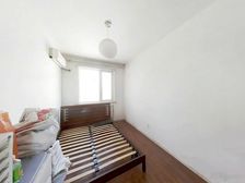 铁片 精装三室有电梯 南北通透明厨明卫 诚心出售随时看房