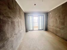 海宸尊域 次新小区 电梯房 商品房 南向采光好 中间好楼层