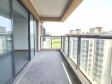 侨信云起,一手新房。我就在楼下办公。随时方便。