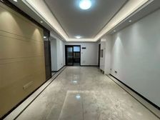 星河时代 三房两卫出售 楼层好 小区新 看花园 无欠款手续快