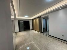 星河时代 朝南 满二 3室2厅 诚心出售 价格可议