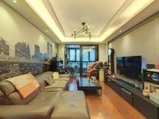 雅苑五期一生之城+2016年入住次新房+地铁50米+配套全