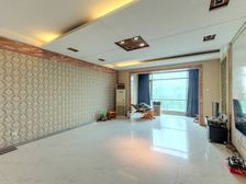 莱茵河畔 3室1厅 175.61平