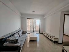 保利时光印象 双卫 中间好楼层 小三居 正南朝向 次新房