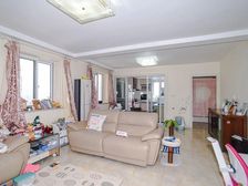 新上地铁口+小高层+三开间朝南+视野开阔价格可谈