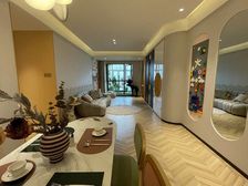 国欣向荣广场|6字头|主城现房|配套成熟|户型板正通透实用!