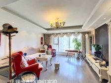 尚海湾豪庭一期 4室2厅 此房满五年,业主一直房子保养好