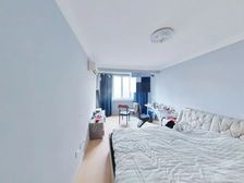 双南全明两房,一梯两户,中间楼层,近漕河泾,地铁,诚售