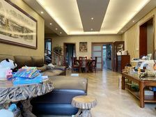 南岸区 南滨路 海棠晓月A区 四房 118万