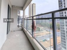 团城山万达公馆 尾盘倾销 4300单价毛坯现房 即买即办证