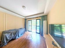 照母山 万科御澜山三房158万