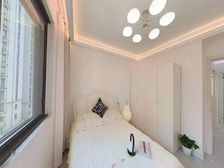 妙虹新苑 3室2厅1卫 精装修 330万元