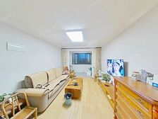 蝴蝶户型的三房,电梯次新房,看房方便