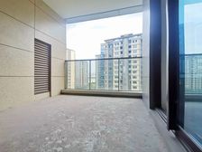 礼嘉天街旁,业主断供急售!横厅四房,紧邻轻轨站