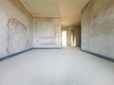 照母山 带花园的洋房 带2层地下室 业主急售 视野开阔