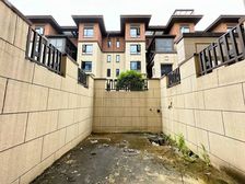 新力禧园下叠,有天有地有院子的大别野!欢迎来电捡漏