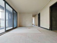 回兴核心,商圈成熟 次新小区 三轨交汇 三室两卫,配套完善