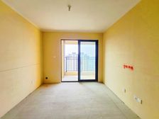 一梯一户 次新房 南向采光好 近地铁 随时看