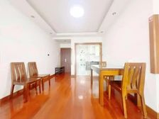 在寂静中品味,在喧闹中生活,此房深情并茂!品质小区