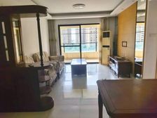 万科金域松湖一期三房中间楼层装修保养好诚心急卖价格可以谈