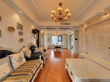 湖东网红户型 新上房子 业主诚心 全天采光视野好 大三房两卫