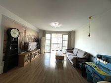 联达山与城电梯6楼精装三房不临街视野开阔万福广场御林湾普罗旺