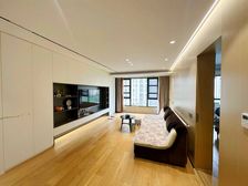 万科物业 就读南师附小+外国语中心,带车位精装35万拎包住!