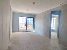 湖滨一里三房 带电梯 医疗配套成熟 次新房 购物方便