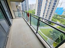 万科森林公园,中庭朝南精装四房 ,新上急售!