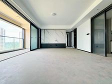 精装修位置超好 品质高小区