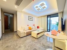 中央公园 双卫 小三房 交通便利 近地铁 次新小区 电梯房