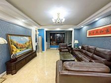 绿地悦城F区 装修好 南北通透 不靠高铁 位置安静 带车位