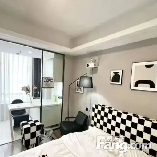 one39 地铁口 关山大道 光谷大道 拧包入住 靠商业街