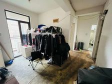刚需两房房东诚心急售 中间楼层采光好无遮挡 看房方便