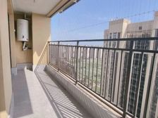 急售!!婚房!!星河城精装修未住带车位 包税!急售