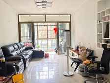 红角洲 交通便利 满二 装修好 医疗配套成熟 南北通透