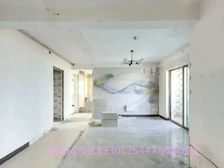 满五年+边套全明+北边梦公园+价格可聊+采光好