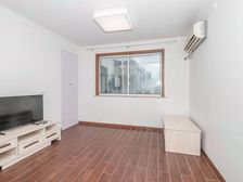 高荣小区 3室1厅1卫 简单装修 510万元