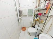 燕山小区南区 精装3房,户型正气,楼层好老少皆宜,可谈