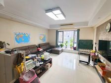 联发江岸汇景 3室2厅2卫 精装修 155万元