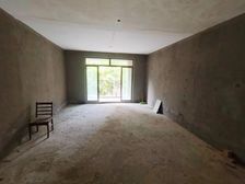 联泰香域滨江 集中供暖 双卫格局 出行方便 临地铁 有电梯