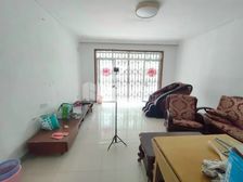 业主急售,性价比高,房屋交通便利,配套设施齐全