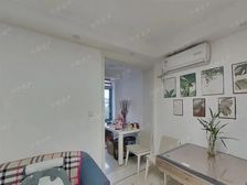 万达旁精装修南北通2房带露台拎包入住