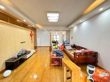 红角洲摩天轮旁,联发江岸汇景大三房,小区中心诚心出售