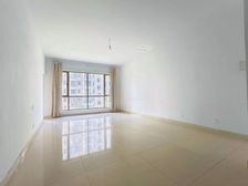 万达星城东区 楼梯洋房 南北通透 得房率高 环境舒适 很安静