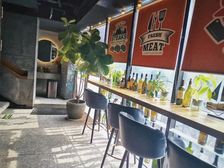 国贸350平米临街20米+11.7米+20米三面展示特色阳台