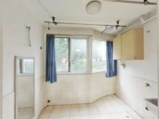 历山路泺源大街 报社宿舍 北邻黑虎泉 泉城广场 院内停车方便