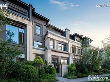 礼嘉江湾,华侨城头牌临江联排别墅中户,单层130平,送双车位