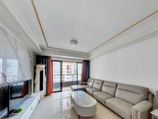 户型方正实用,采光好,小区舒适位置好,生活便利