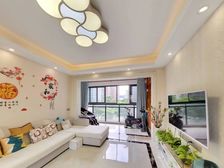 业主诚心出售,三水广场商圈,旺中带静